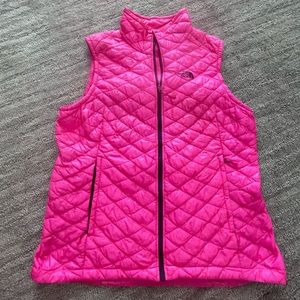 North Face Thin Puffer Vest Hot Pink XL